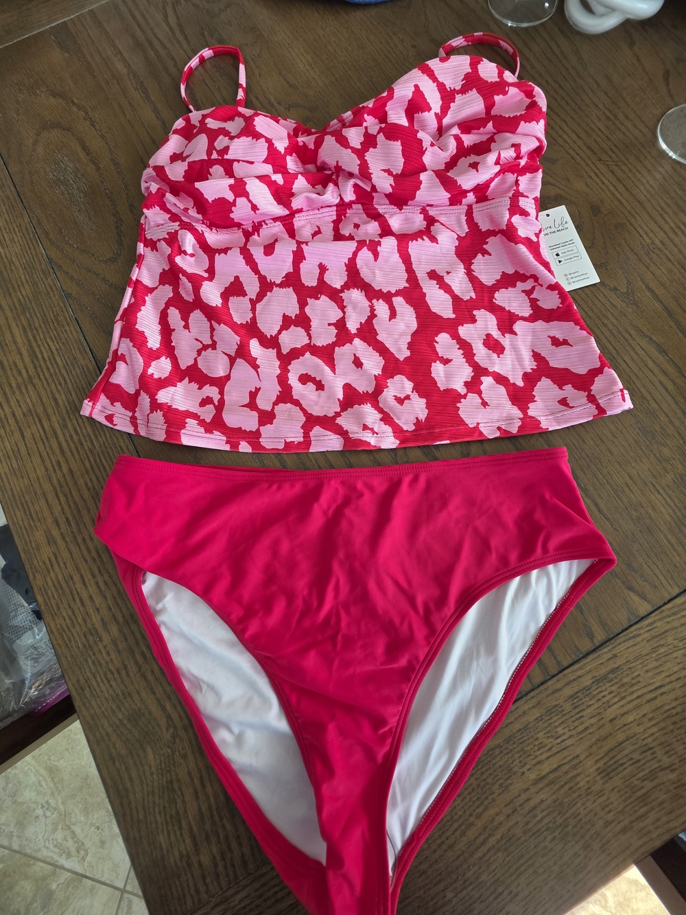 Cupshe Pink Patterned Tankini Top with Hot Pink Briefs